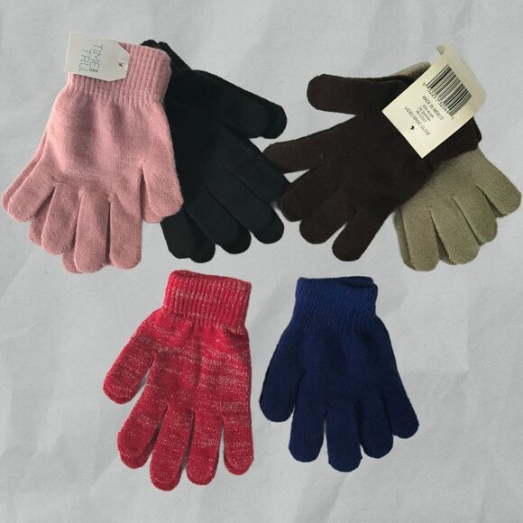 2 Time and Tru/4 Unknown Accessories - Lot of 6 Pairs of Women's Knit Gloves Stretch Comfortable Design Mix Colors